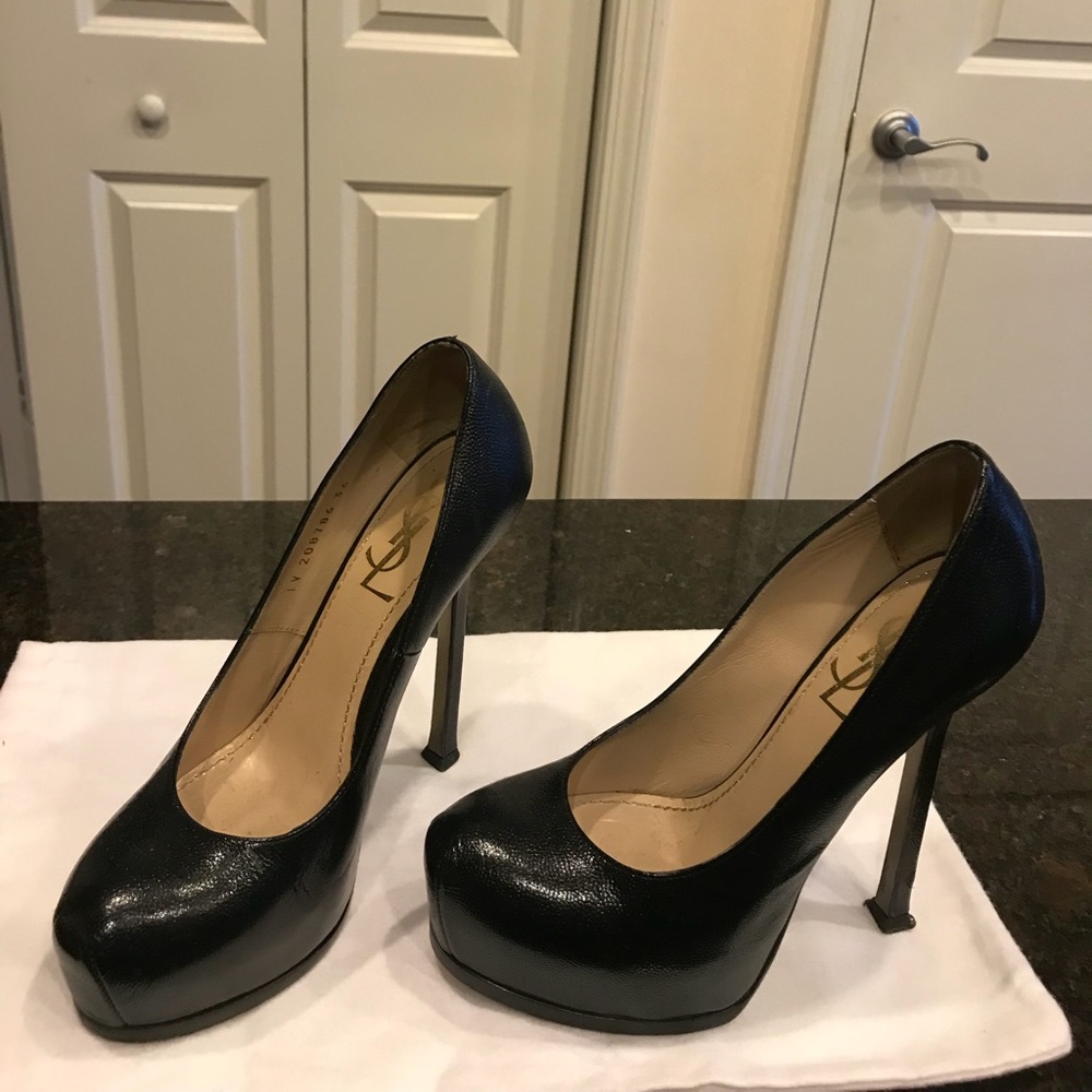 YSL Yves Saint Laurent Tribtoo 105 Pumps